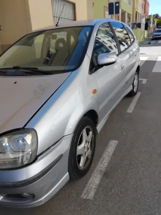 Nissan Almera 2002