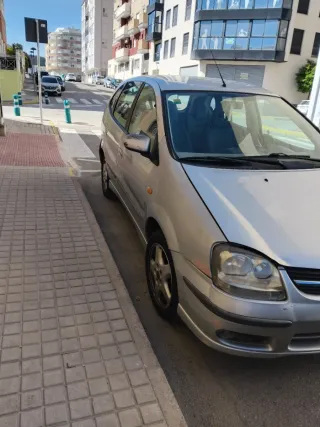 Nissan Almera 2002