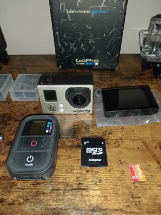 Camara GoPro Hero 3 Black+Accesorios