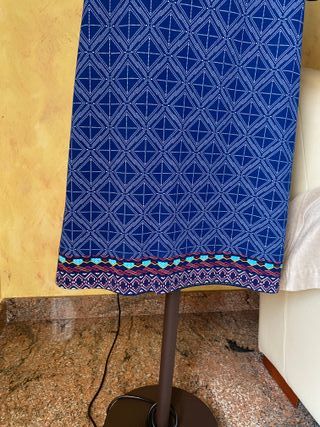 Vestido estampado geométrico azul
