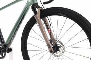 Giant Revolt X Pro 2 AXS 12V (gravel) t.54 Reacondicionada