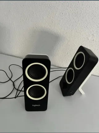 Altavoces Logitech Z200 Negros