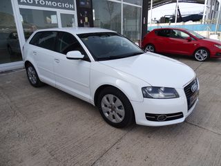 Audi A3 1.6 tdi 105 cv Sportback