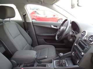 Audi A3 1.6 tdi 105 cv Sportback