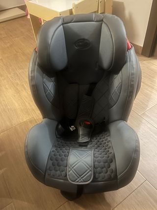Silla de coche gris