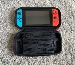 Nintendo Switch Azul y Rojo