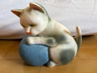 Lámpara Gatito con Ovillo Azul