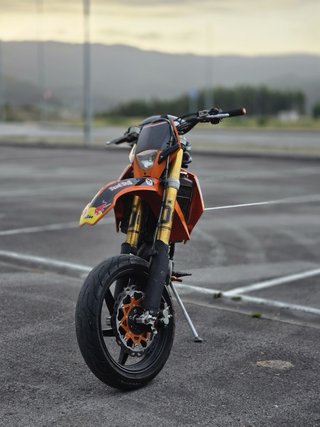 KTM 400 EXC-F SUPERMOTARD