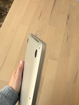 MacBook Pro 13” 2019 8GB Ram 128GB