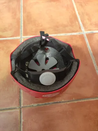 Casco rosa infantil Decathlon