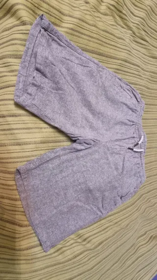Pantalón gris talla XS