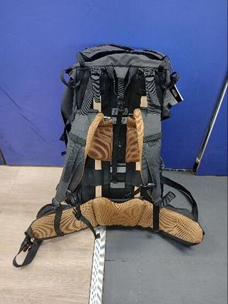 Mochila trekking Hombre 70 + 10L - MT900 Symbium