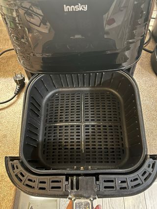 Friggitrice ad aria Innsky 6 litri, 1700W, nera.