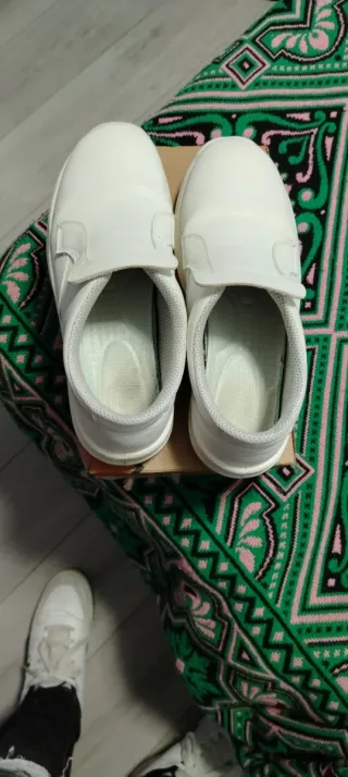Scarpe antinfortunistiche, antisdrucciolo