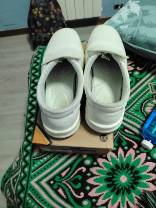Scarpe antinfortunistiche, antisdrucciolo