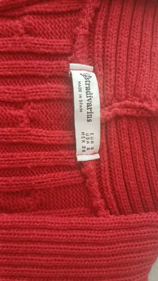 Chaqueta de punto Stradivarius roja