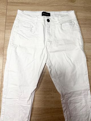 Pantalón vaquero elástico