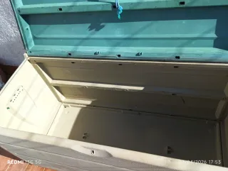 Baúl exterior Keter beige/verde