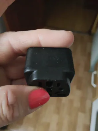 Adaptador Enchufe Universal