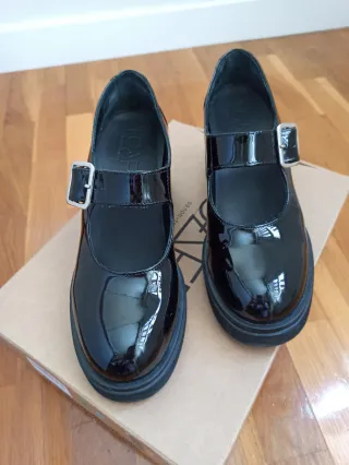 Zapatos Mary Jane charol negros