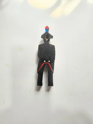 Carabiniere in legno cm.14