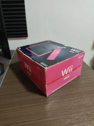 Nintendo Wii Mini Roja y Negra