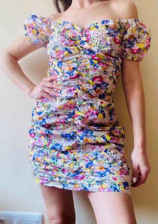 Vestido Zara Fruncido Estampado Floral Talla L