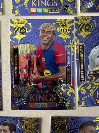 Lote Adrenalyn Total Kings 25-26 muy especiales