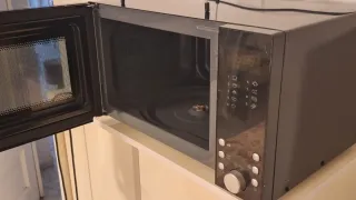 Microondas Black+Decker Negro