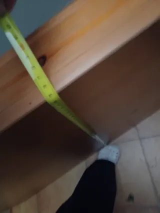 Mesa de comedor de madera