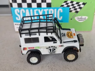 SCALEXTRIC LAND ROVER STS