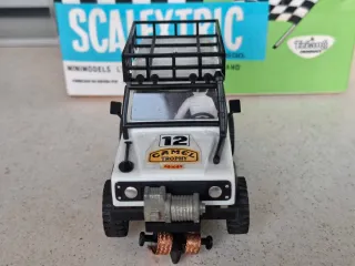 SCALEXTRIC LAND ROVER STS