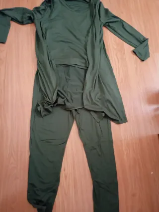 Conjunto verde militar