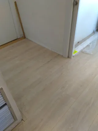 Suelo laminado imitación madera