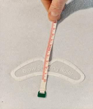 Righello per sopracciglia Brow Shaping Ruler