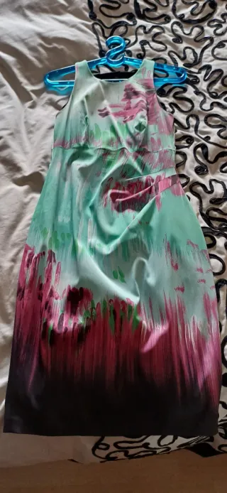 Vestido Karen Millen verde y rosa