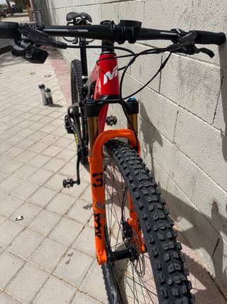 Carbono Doble suspension SRAM AXS X01, power Quark