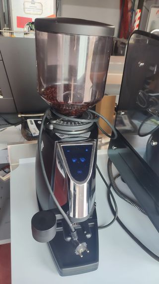 Cafetera Industrial 2 Portas La Spaziale y molinos