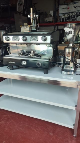 Cafetera Industrial 2 Portas La Spaziale y molinos