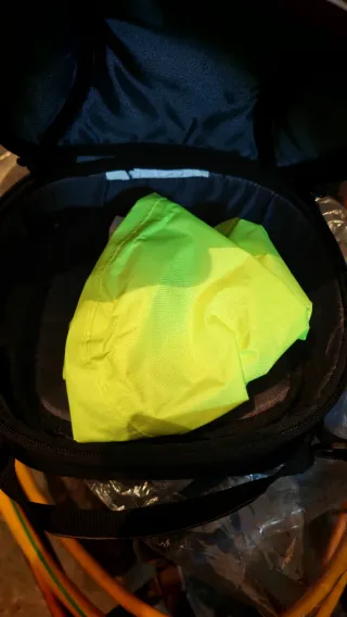 Mochila depósito Givi Tanklock Negra/Gris