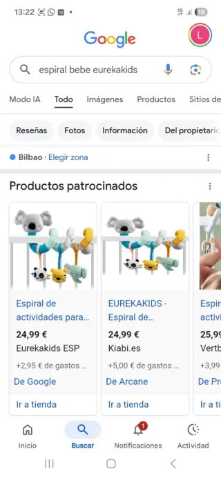 Manta de juegos con juguetes varios