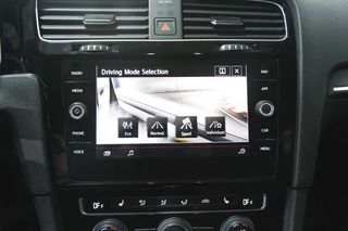 Volkswagen Golf GTI DSG7 PERFORMANCE STAGE 1 2020