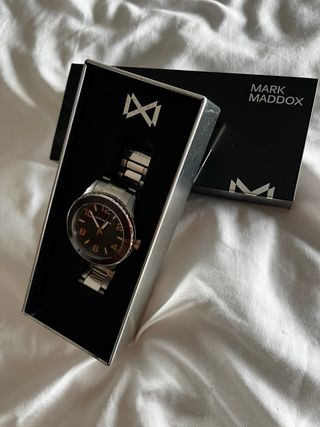 Reloj Mark Maddox Negro y Plateado