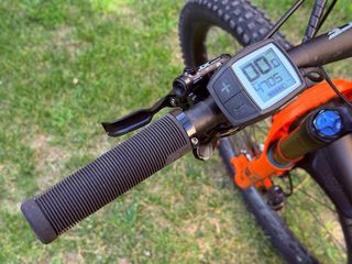 FOCUS SAM2 6.9 MTB Eléctrica. Muy cuidada. Talla L