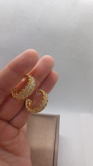 Pendientes Aro Bañados en Oro con Circonita