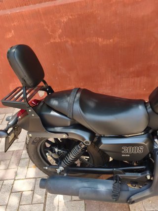 QJ Motor SRV 300 - 7500 km - Garantía hasta 2030