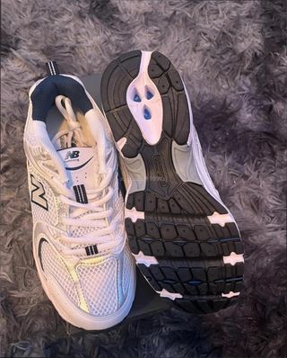 New Balance 530 Talla 40 Blanco/Plata/Azul