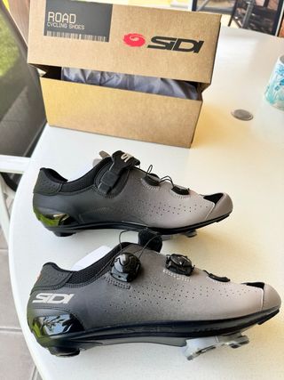 Zapatillas Sidi Carretera Hombre solo estrenadas.