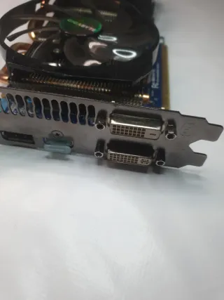 Gigabyte GV-N660C-2GD Tarjeta Gráfica Piezas