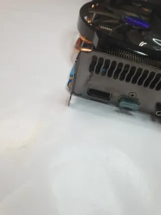 Gigabyte GV-N660C-2GD Tarjeta Gráfica Piezas